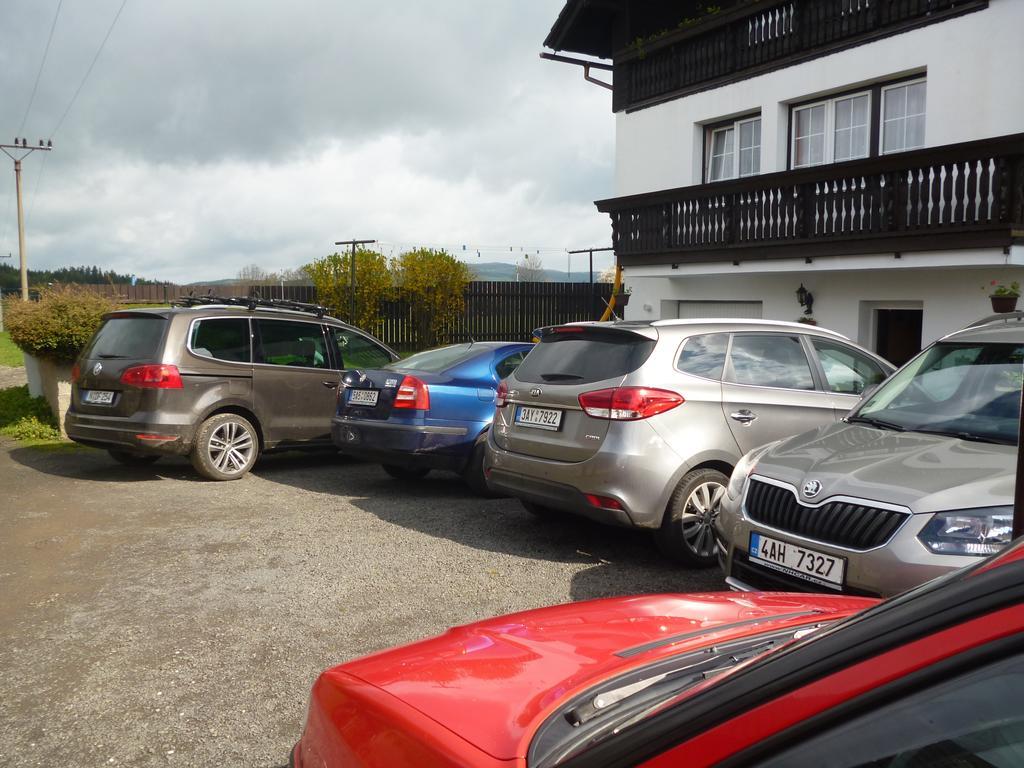 Pension Pugner Vysoké nad Jizerou Exteriör bild