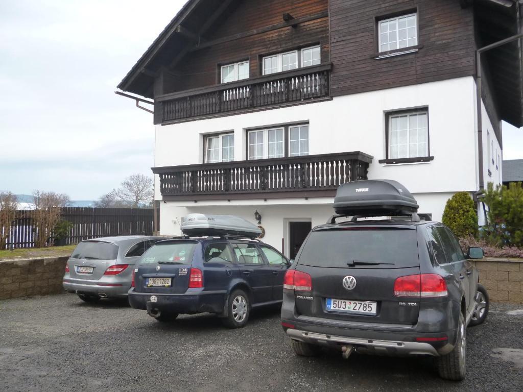 Pension Pugner Vysoké nad Jizerou Exteriör bild